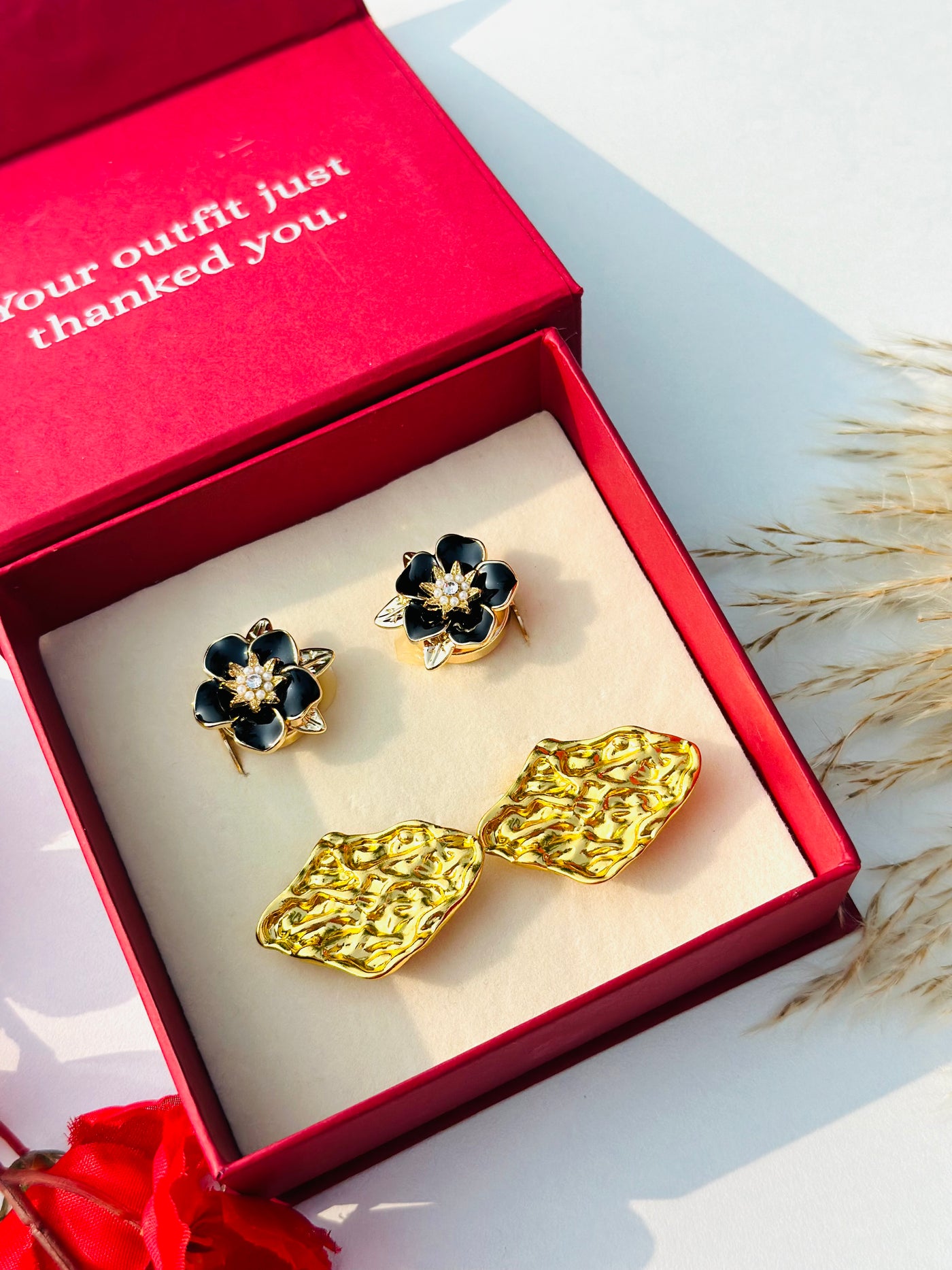 Custom Set of 4 (Black Blossom+Golden Whisper)